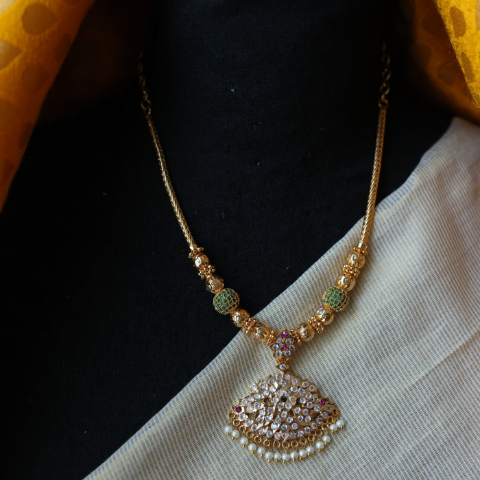 Heritage gold plated green stone H6923