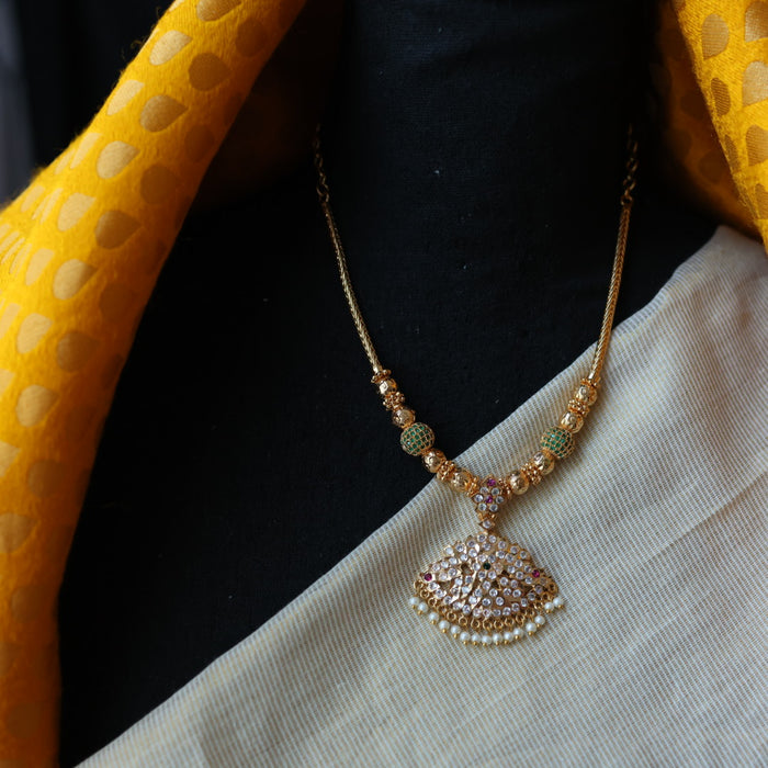 Heritage gold plated green stone H6923