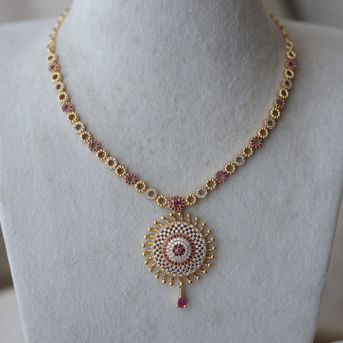 Heritage gold plated ruby white stone short necklace with earrings H792