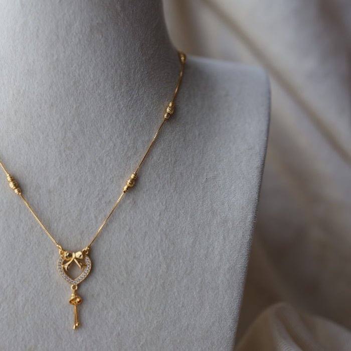 Heritage gold plated simple short chain H711