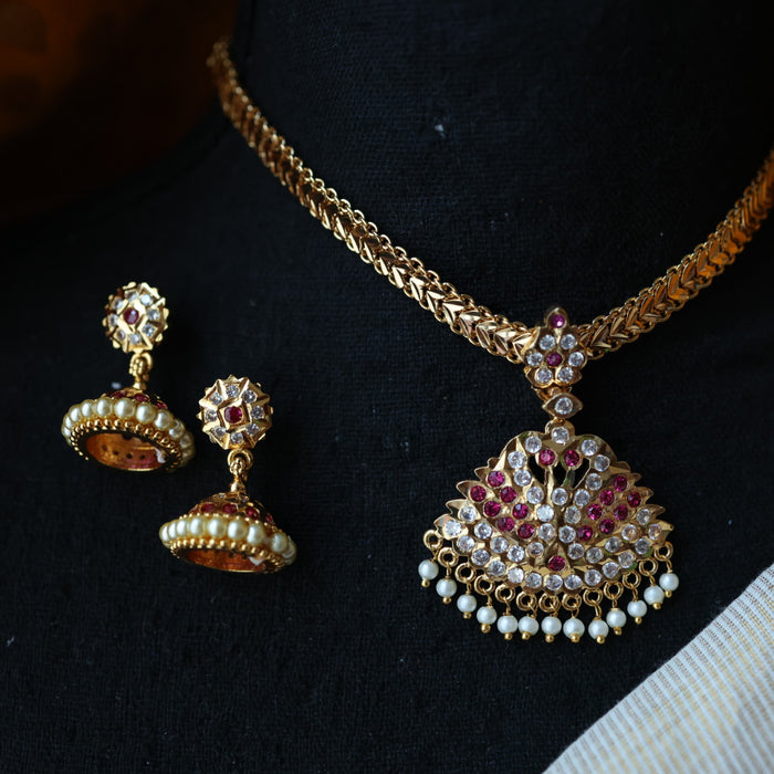 Heritage gold plated pearl short necklace with earrings H653