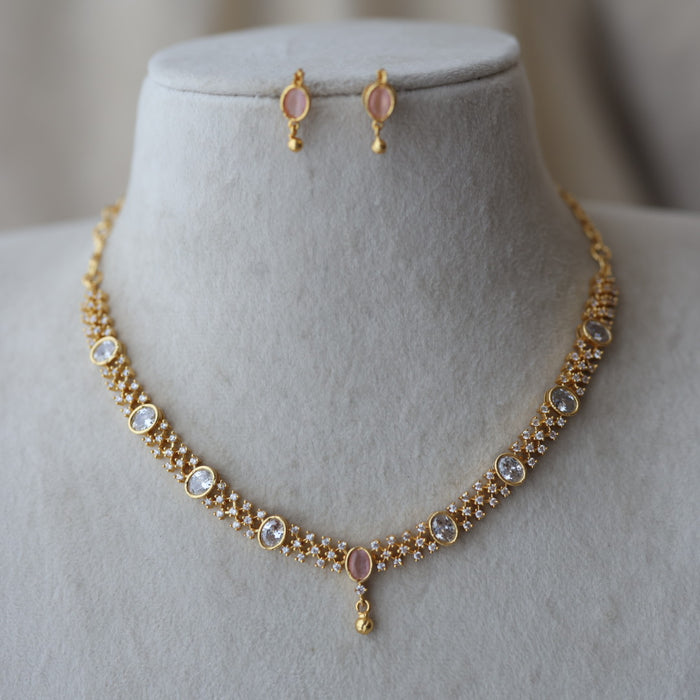 Heritage gold plated white stone short necklace with earrings H891