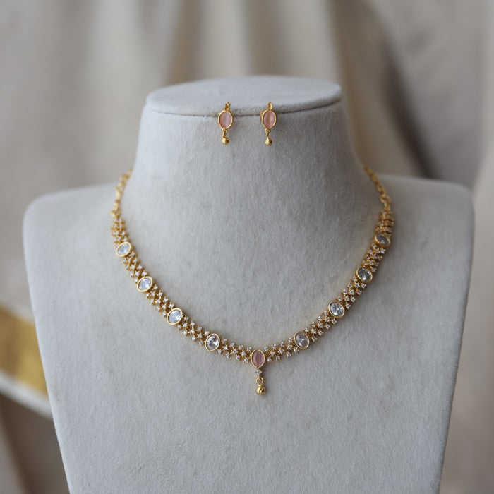 Heritage gold plated white stone short necklace with earrings H891