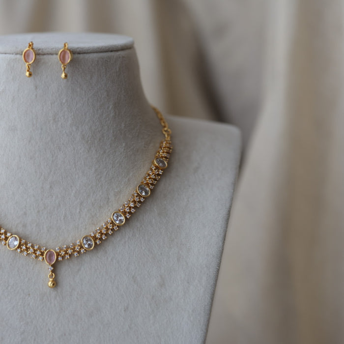 Heritage gold plated white stone short necklace with earrings H891