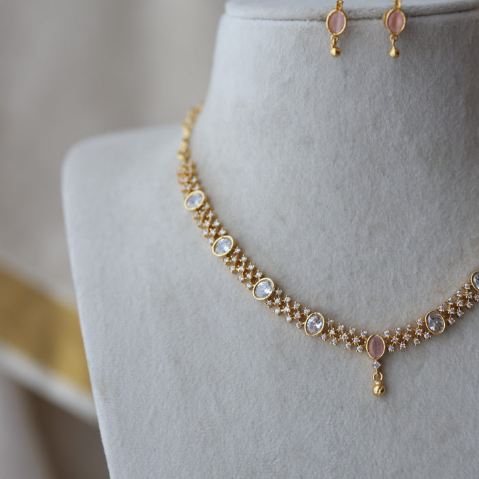 Heritage gold plated white stone short necklace with earrings H891