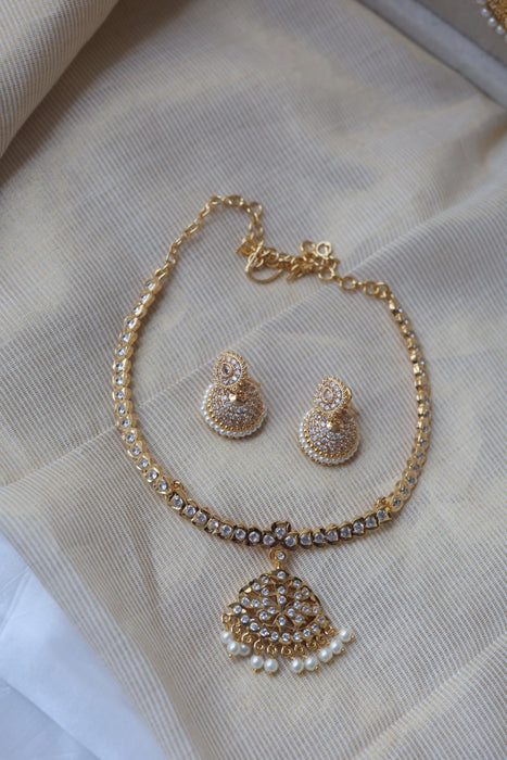 Heritage gold plated white stone long and short necklace with earrings HLS1109