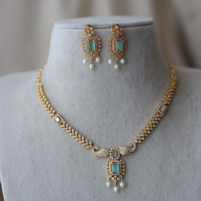 Heritage gold plated mint & white stone short necklace with earrings H8991