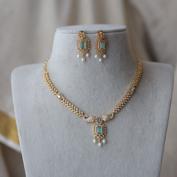 Heritage gold plated mint & white stone short necklace with earrings H8991