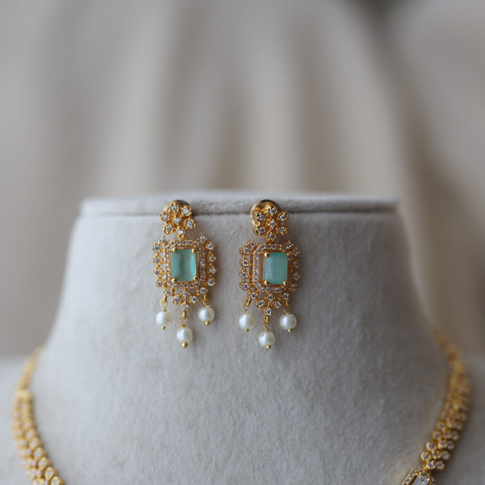 Heritage gold plated mint & white stone short necklace with earrings H8991