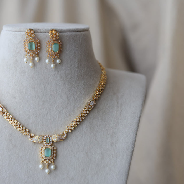 Heritage gold plated mint & white stone short necklace with earrings H8991