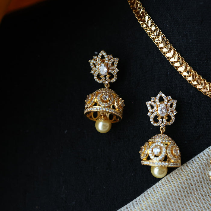 Heritage gold plated short necklace with earrings H706