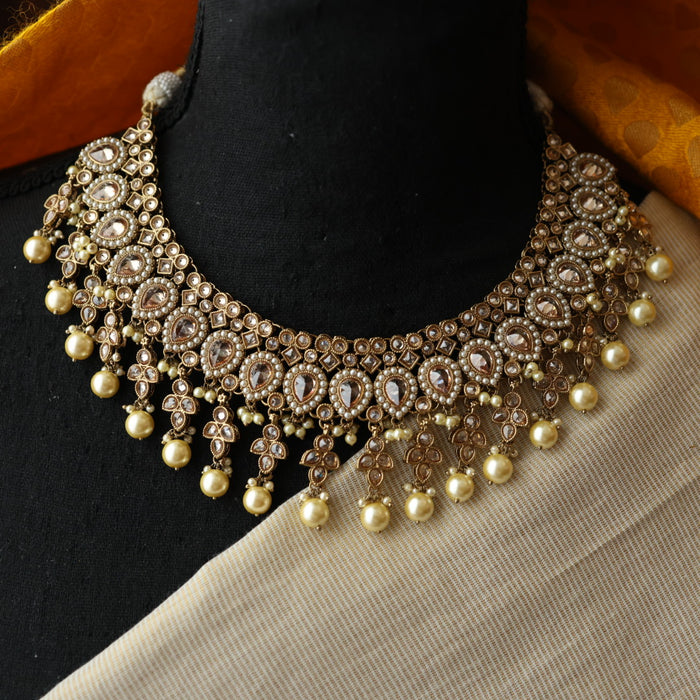 Trendy white stone short necklace with earrings and tikka TW007456