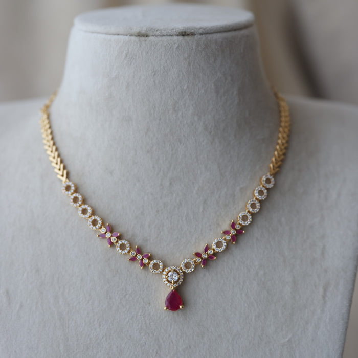 Heritage gold plated ruby & white stone short necklace with earrings H8137