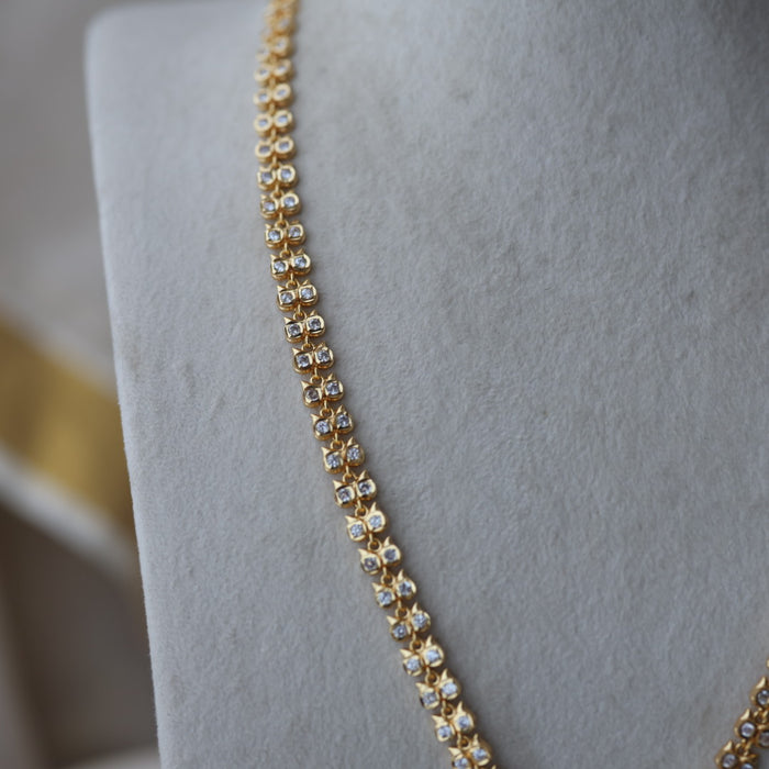 Heritage gold plated white stone long necklace with earrings HL8991