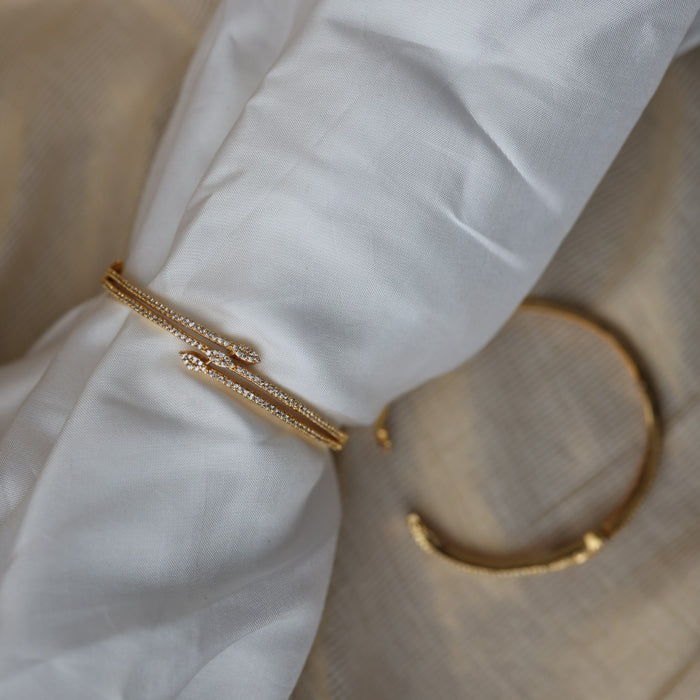 Heritage gold plated white stone bangle -One size fits all  HB138