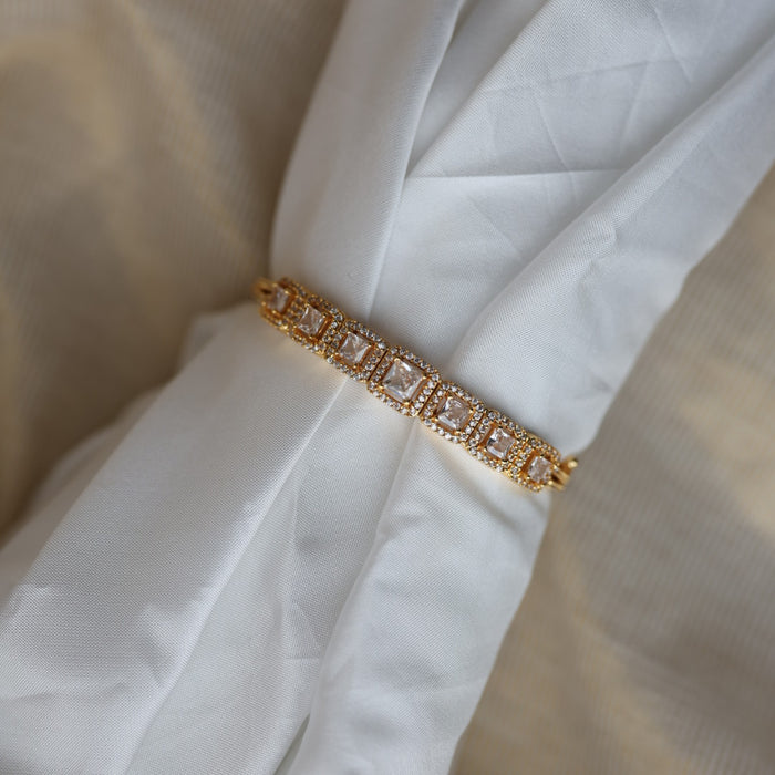 Heritage gold plated white stone bangle -One size fits all  HB1922