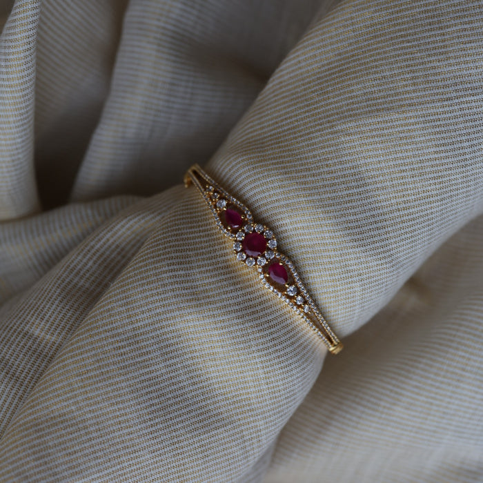 eritage gold plated ruby white stone bangle -One size fits all  HB022