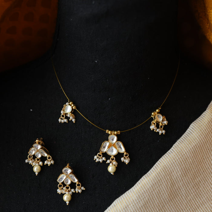 Invisible chain kundan stone short necklace with earrings IN789