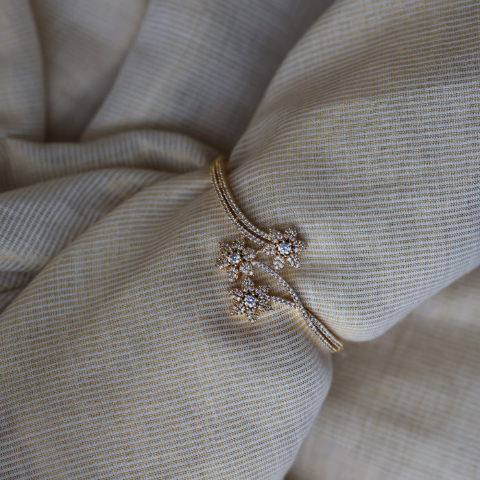 Heritage gold plated white stone bangle -One size fits all  HB7889