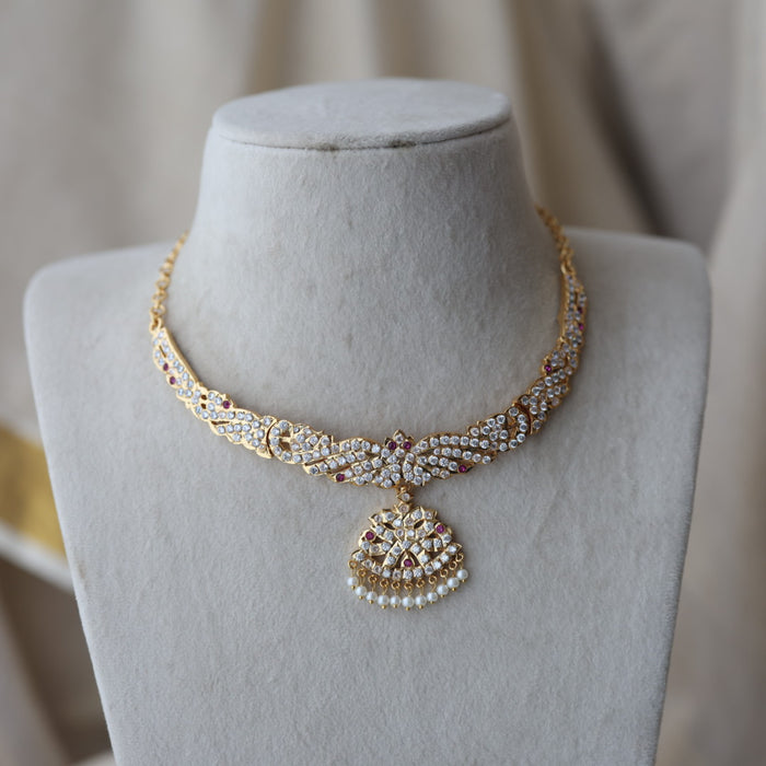 Heritage gold plated ruby white stone short  necklace H8621
