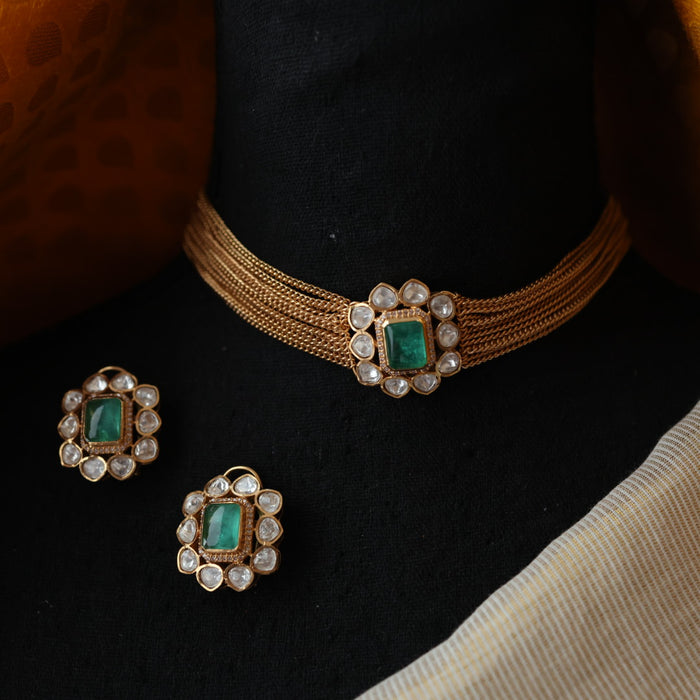 Minimal kundan mint bead choket necklace with earrings MS3245