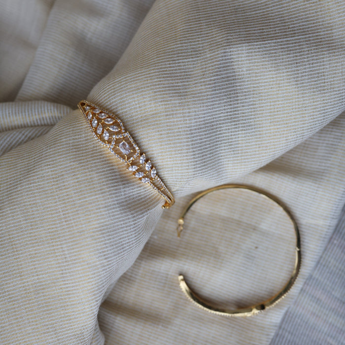 Heritage gold plated white stone bangle -One size fits all  HB222