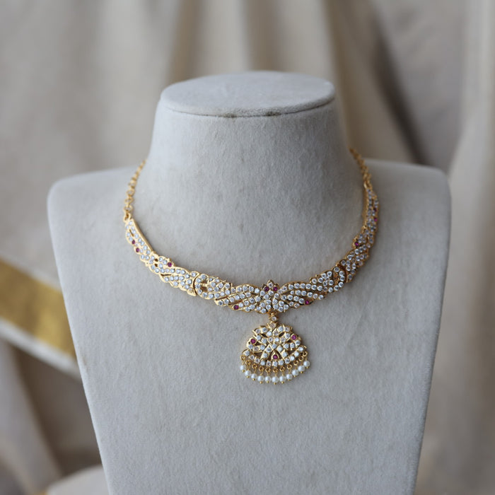 Heritage gold plated ruby white stone short  necklace H8621