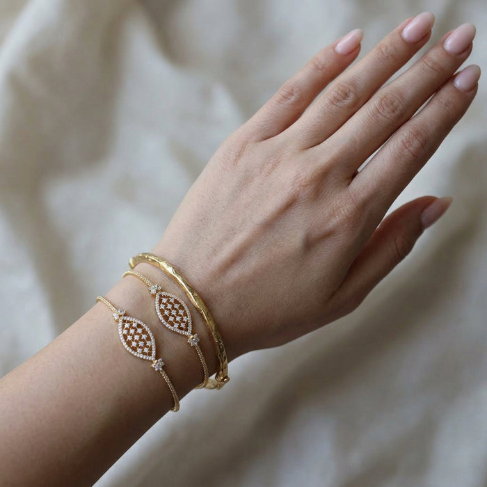 Heritage gold plated white stone bangle -One size fits all  HB0022