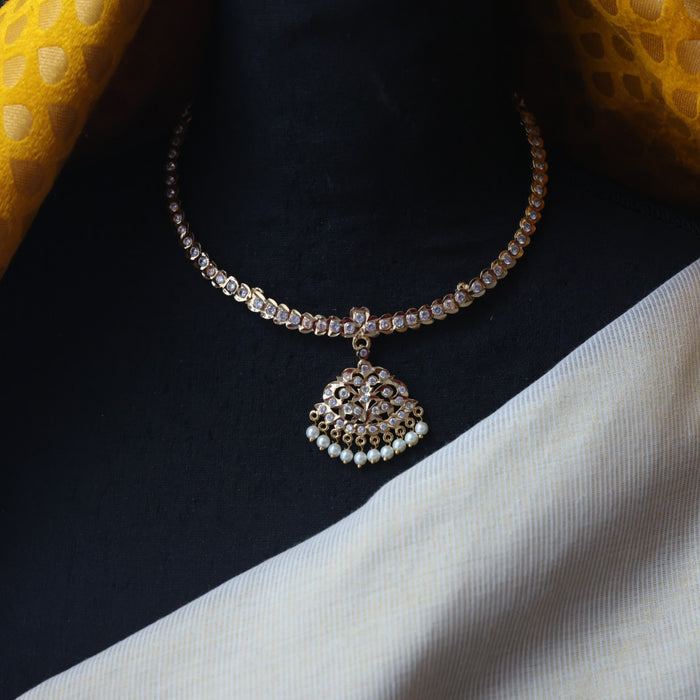 Heritage gold plated white stone short necklace H1101