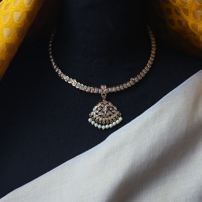 Heritage gold plated white stone short necklace H1101