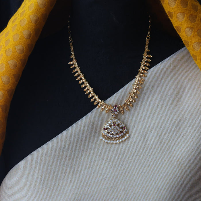 Heritage gold plated ruby white stone short necklace H1103