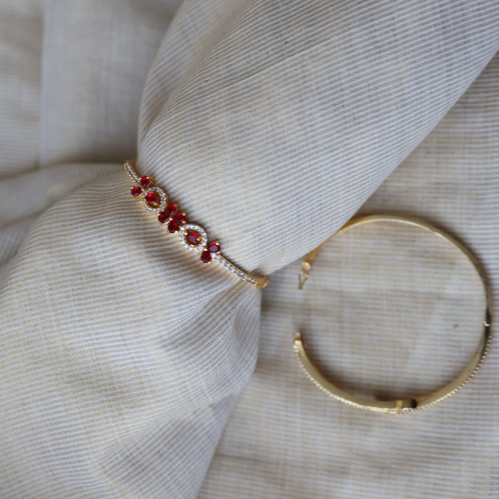 Heritage gold plated ruby white stone bangle -One size fits all  HB789