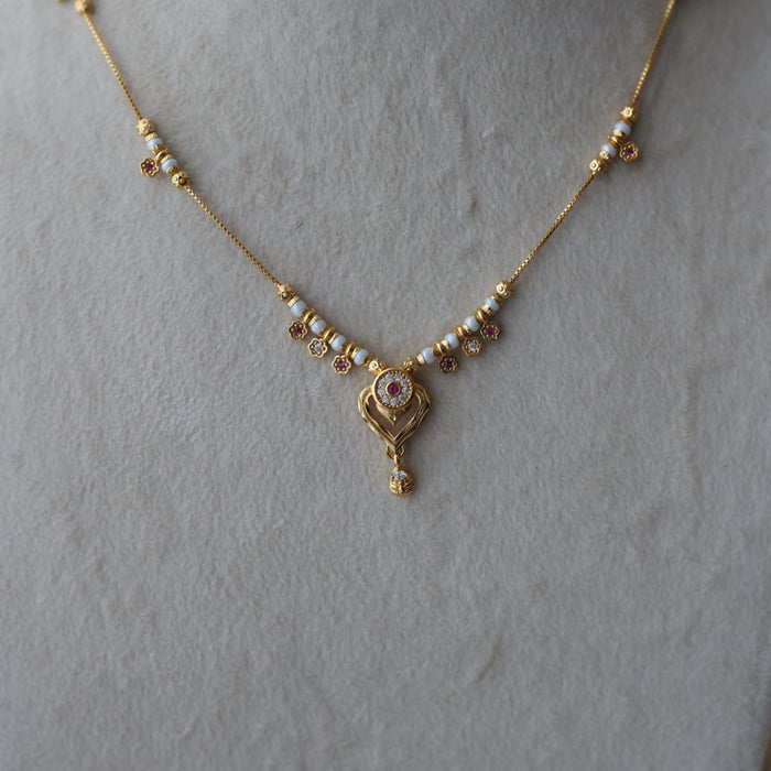 Heritage gold plated simple short necklace HS1892