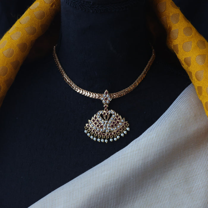 Heritage gold plated ruby white stone short necklace H1189