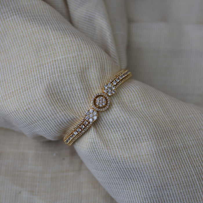 Heritage gold plated white stone bangle -One size fits all  HB6788