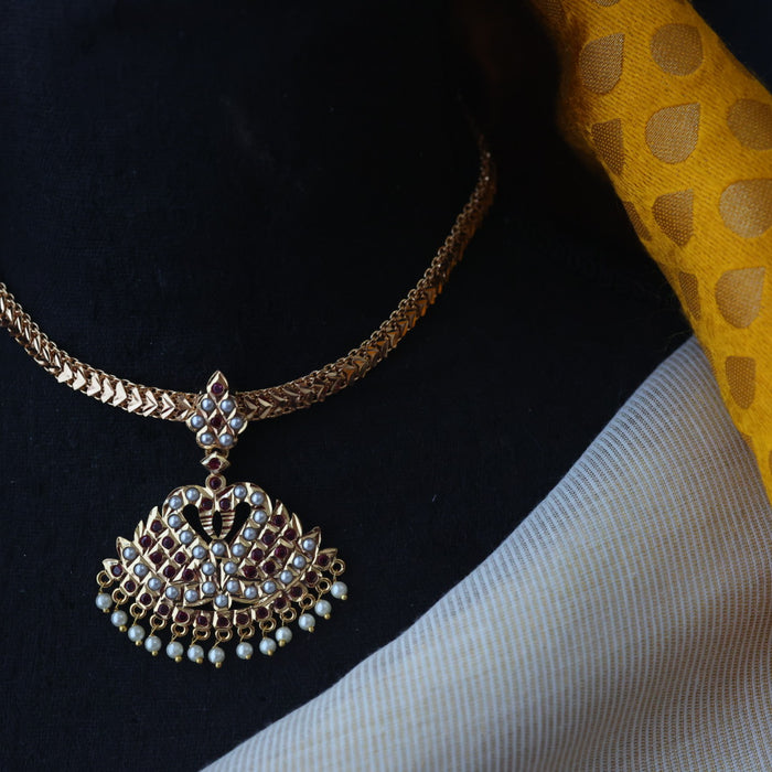 Heritage gold plated ruby white stone short necklace H1189