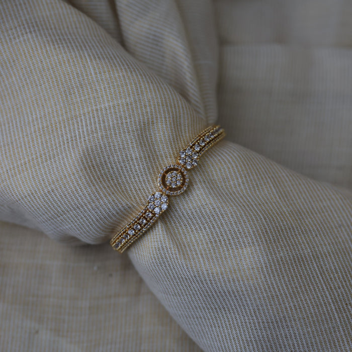 Heritage gold plated white stone bangle -One size fits all  HB6788