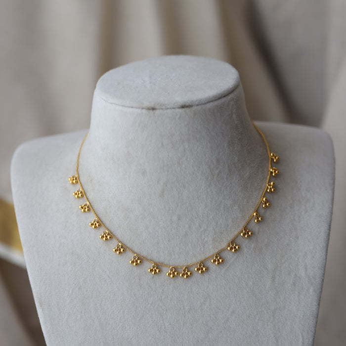 Heritage gold plated simple short necklace HS9156