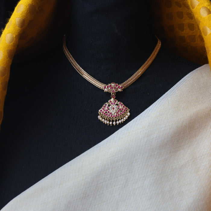 Heritage gold plated ruby white stone short necklace H1143