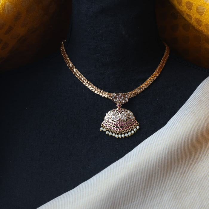 Heritage gold plated ruby white stone short necklace H1176