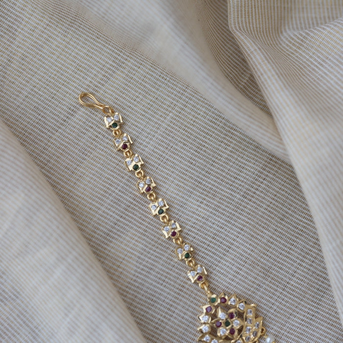 Heritage gold plated ruby white green stone maang TH322