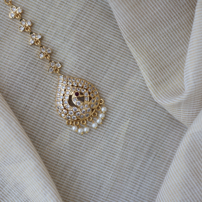 Heritage gold plated white stone maang TH972