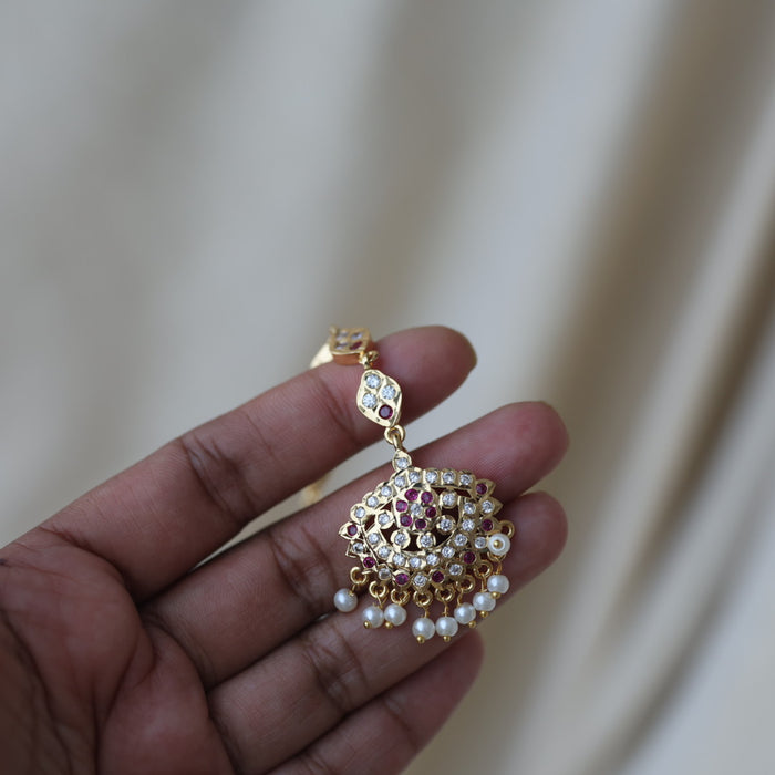 Heritage gold plated ruby white stone tikka TH2454