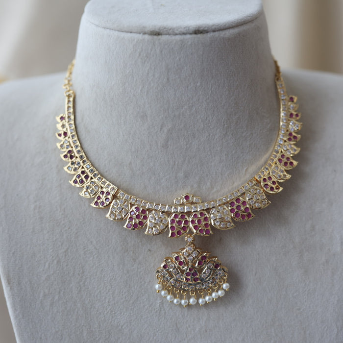 Heritage gold plated ruby white stone short necklace H8729