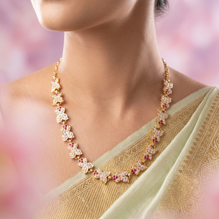 Heritage gold plated ruby white stone short necklace H8303