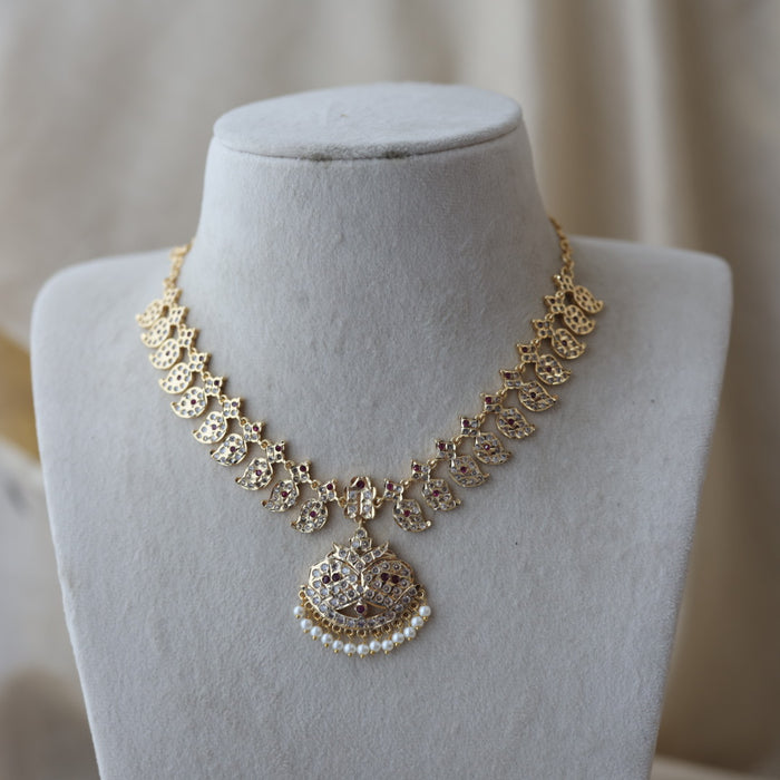 Heritage gold plated ruby white stone short necklace H00111