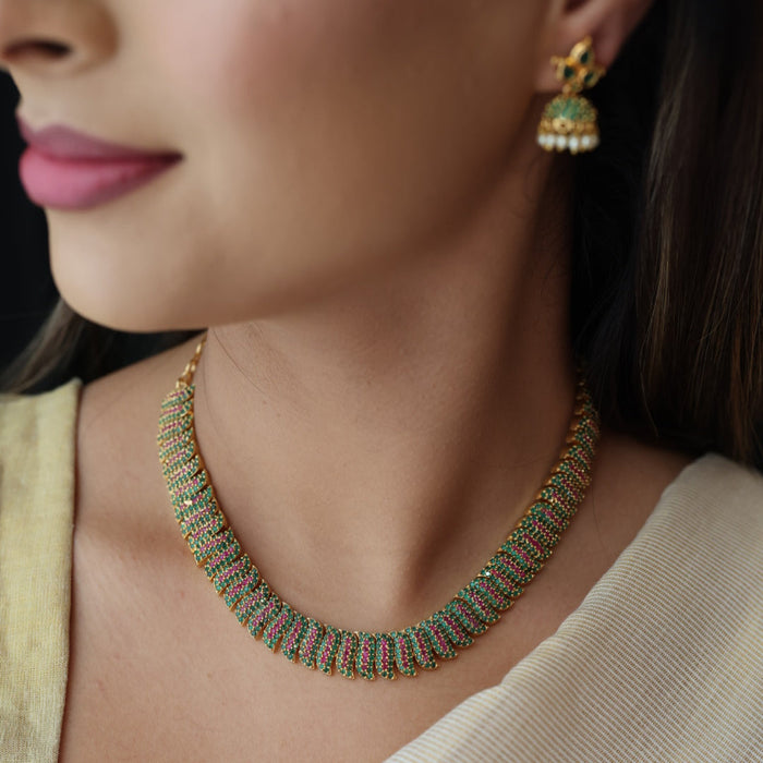 Heritage gold plated ruby green stone short necklace with earrings  H8033