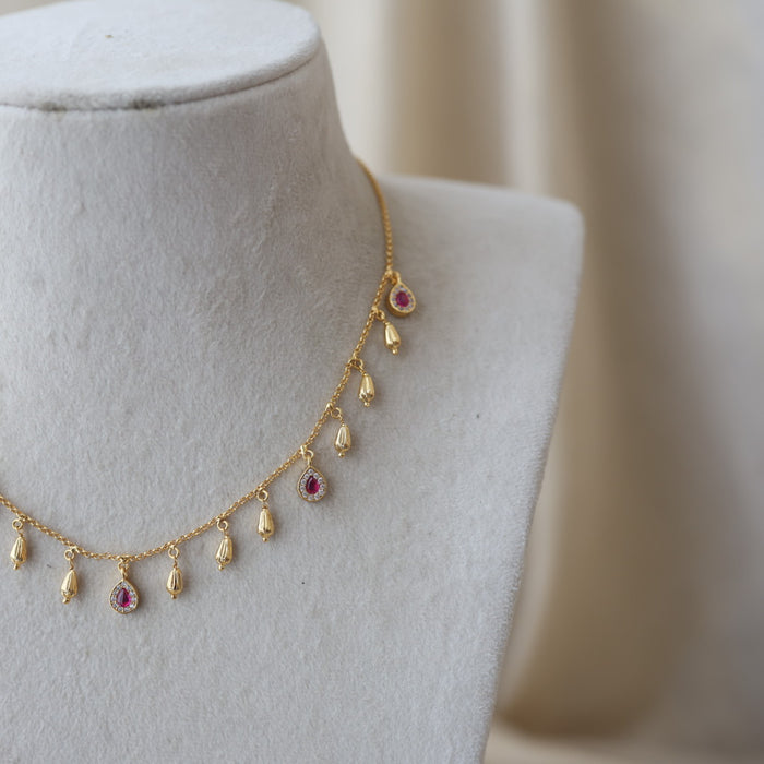 Heritage gold plated simple short necklace HS032
