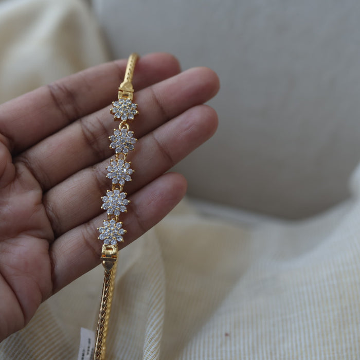 Heritage gold plated white stone kodi chain HC7993