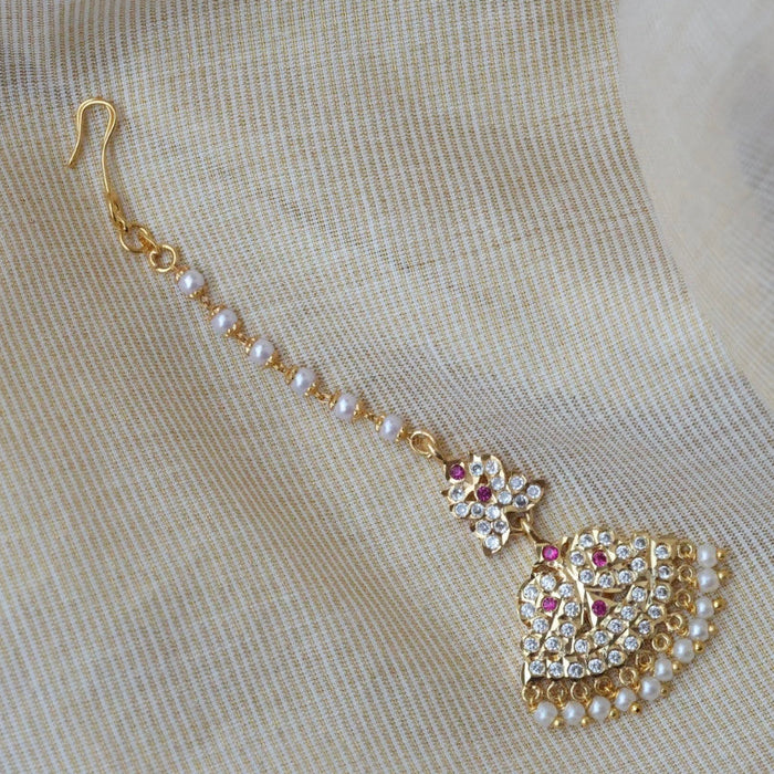 Heritage gold plated white stone tikka HT389